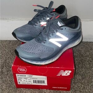 New Balance Women Running W1080GW8 Size 7.5